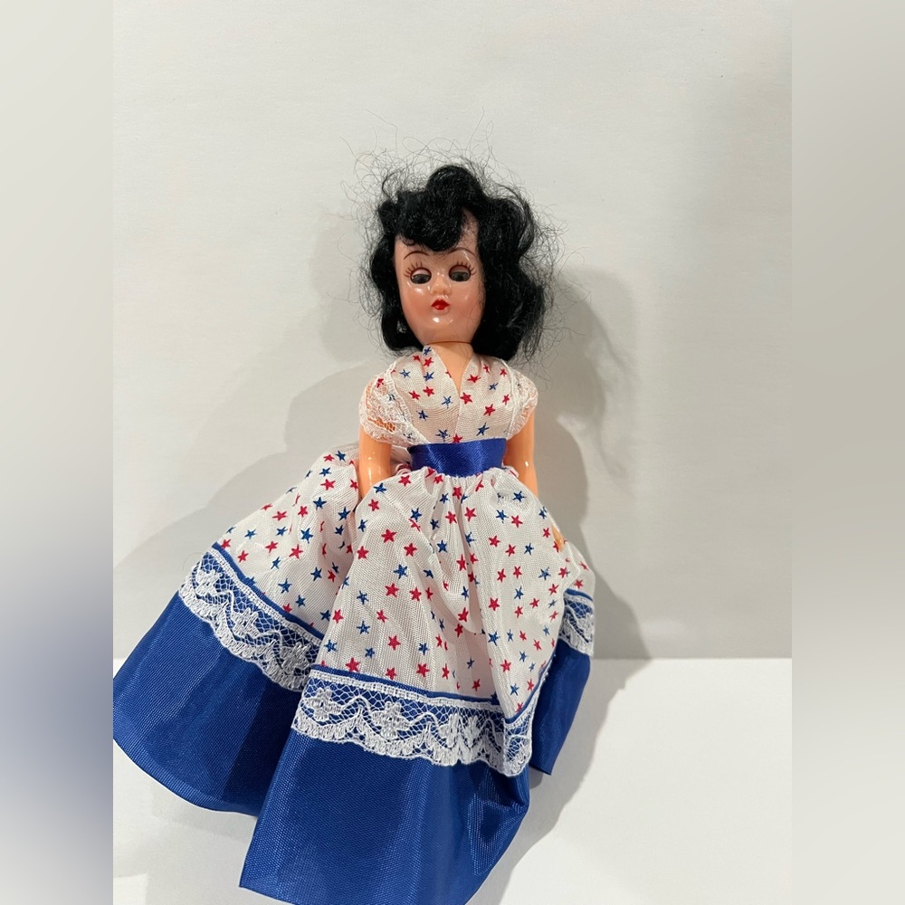 Vintage Doll With‎ Closing Eyes